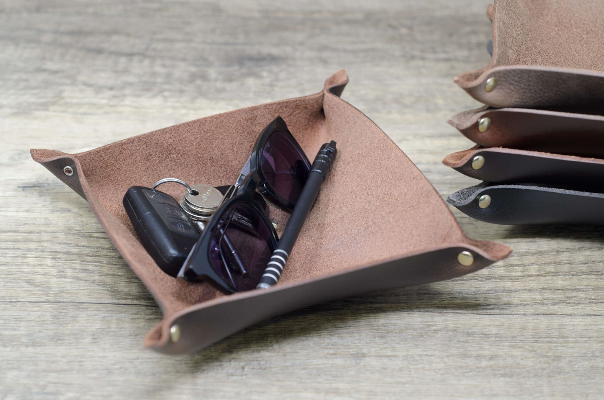Leather Key Tray, Catchall Tray, Dice Tray - Image 2
